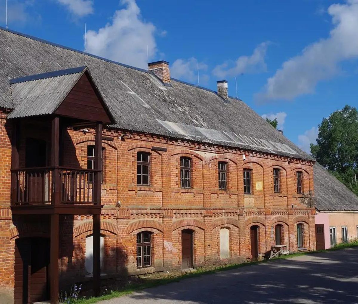 Lithuania - Raubonys wool mill